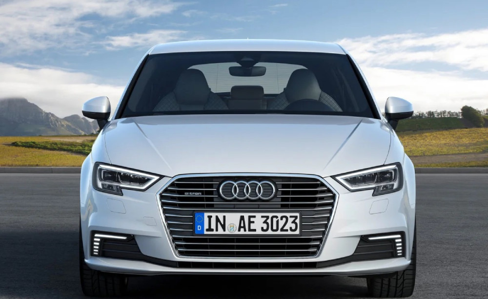 Sticla far pentru Audi A3 8V Facelift (2017 - 2019)